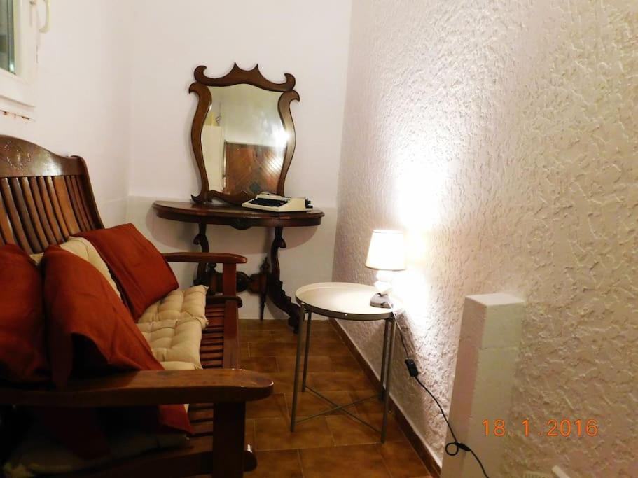 Marco Polo'S Mooring Cozy Navy House Apartment Anavyssos Bagian luar foto